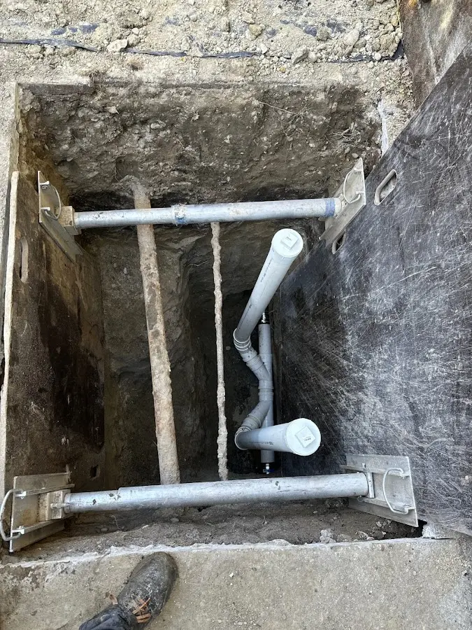 Experienced plumber completing Gas Line Repair work in Hot Springs Village
